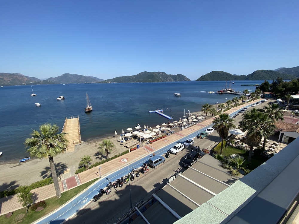 B&B Yüzbaşı Beach Otel - Image 16