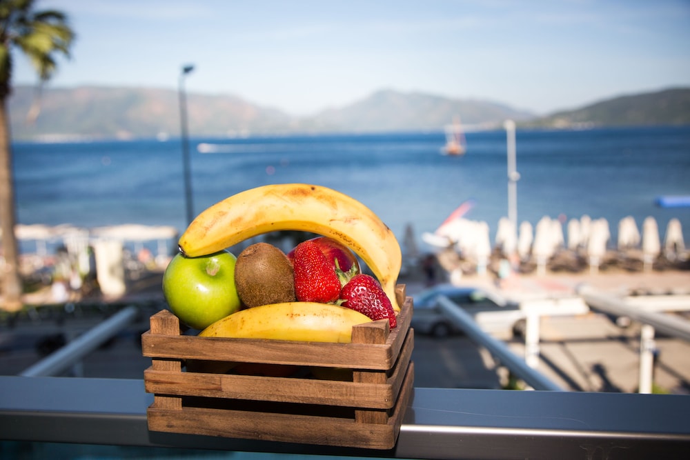B&B Yüzbaşı Beach Otel - Image 21