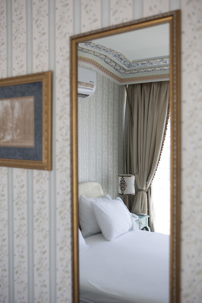 Niles Otel İstanbul - Özel Sınıf - Image 27