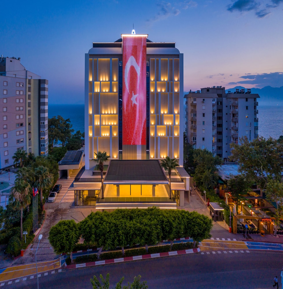 Oz Hotels Antalya Resort & Spa Yetişkin +16 - Image 127