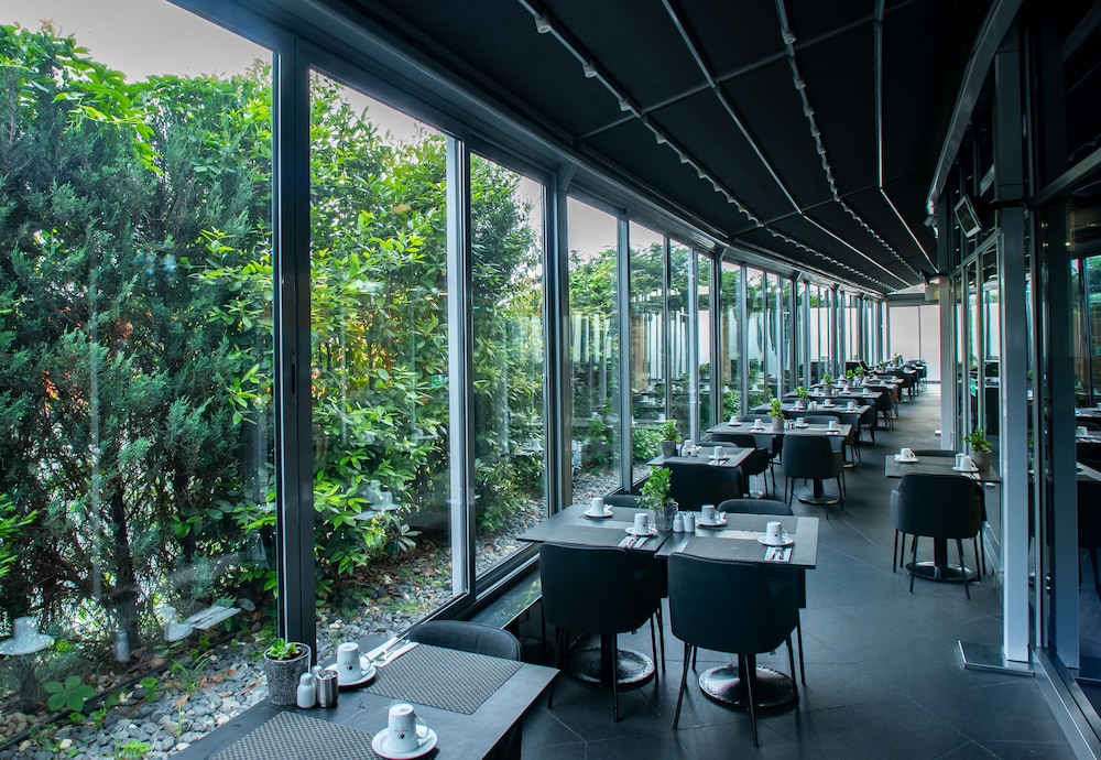 Doubletree by Hilton İstanbul Moda - Image 18