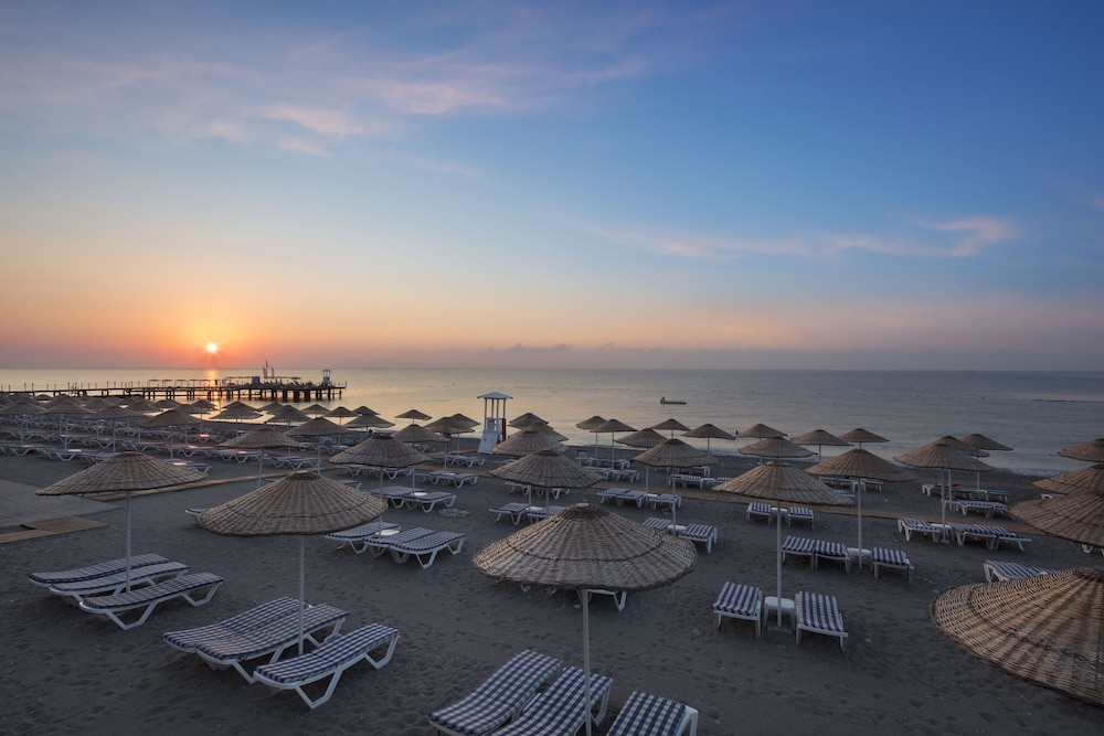 Asteria Kemer Tatil Köyü - Image 17
