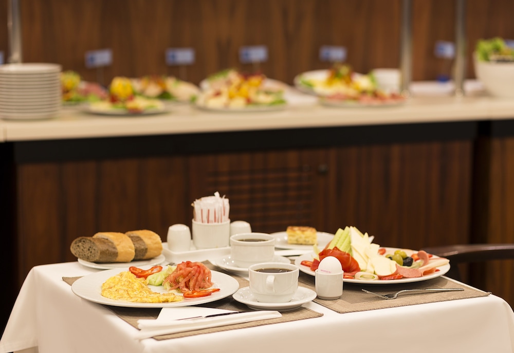 Taxim Express - Image 17