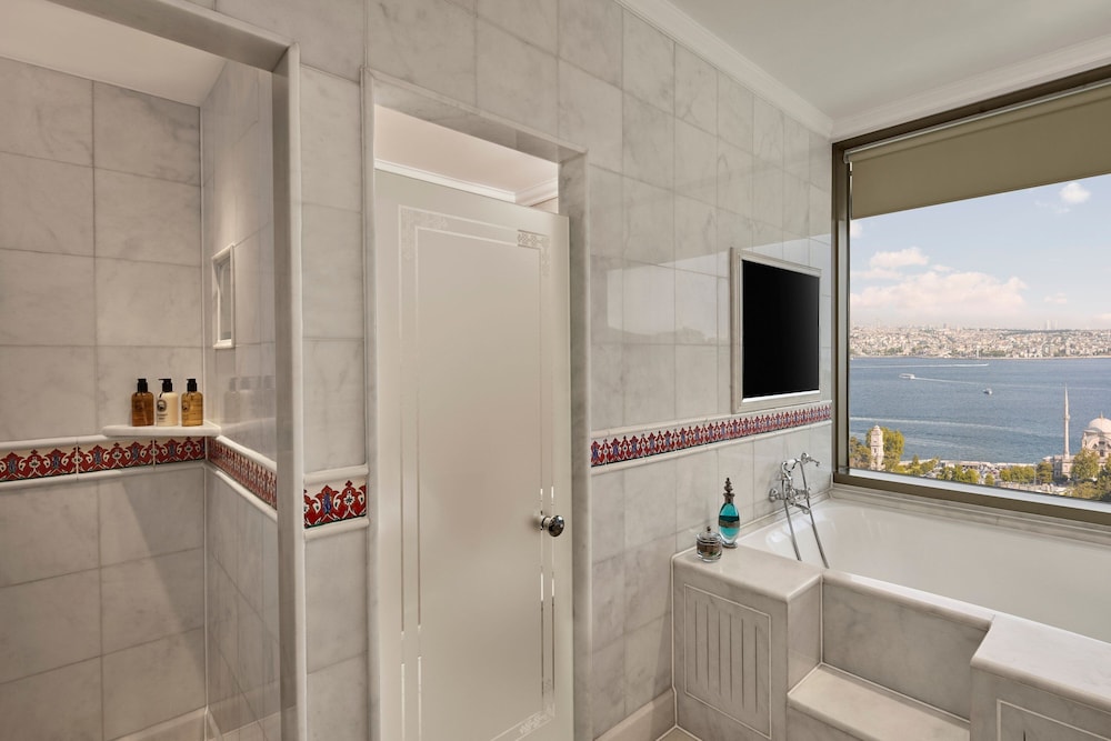 The Ritz-Carlton, İstanbul - Image 73