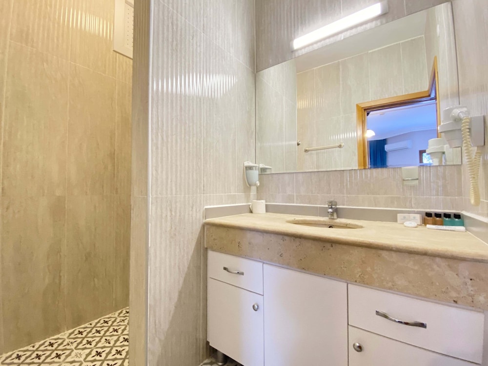 Zehra Tatil Köyü - Alkolsüz Herşey Dahil - Image 47