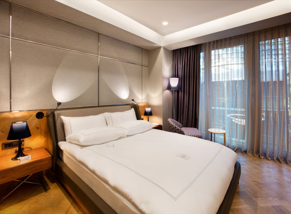 Fer Otel - Image 17