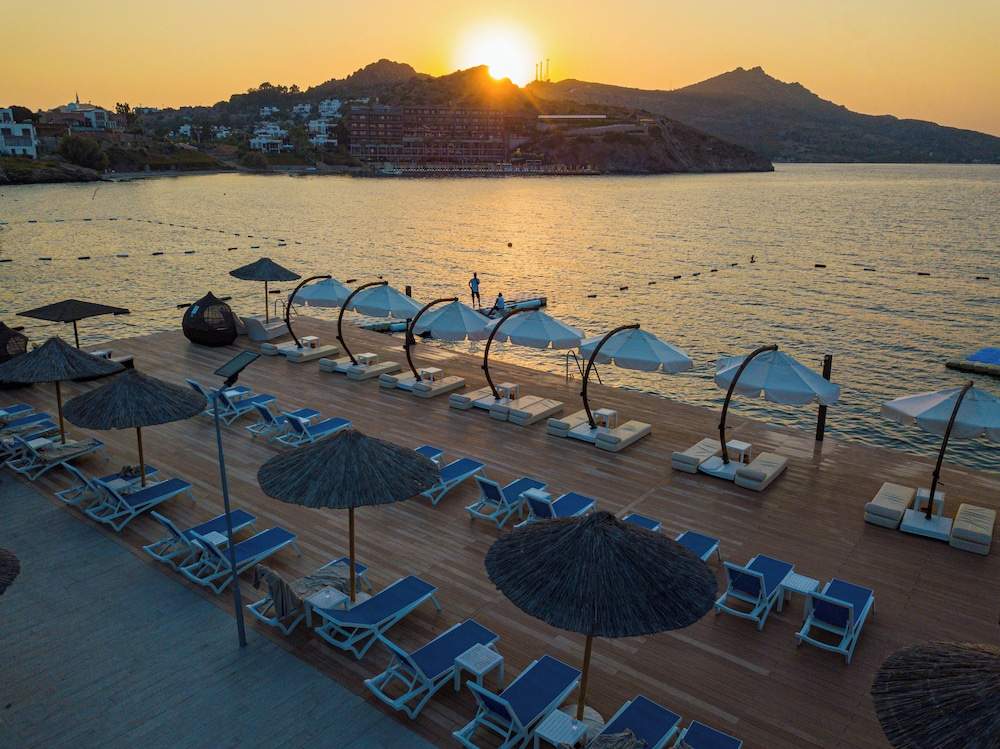 Delta Hotels by Marriott Bodrum - Image 53