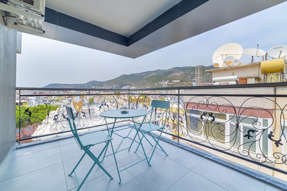 ARIA RIVA APART OTEL - Image 41
