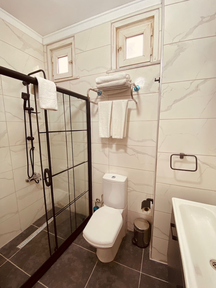 Hodegon Suite Otel - Image 65