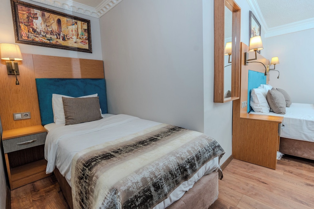 Seatanbul Hotel - Image 7