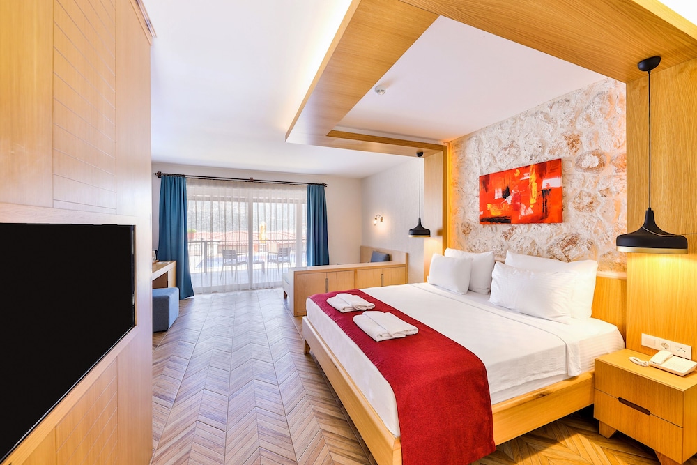Atalante Hotel - Image 31