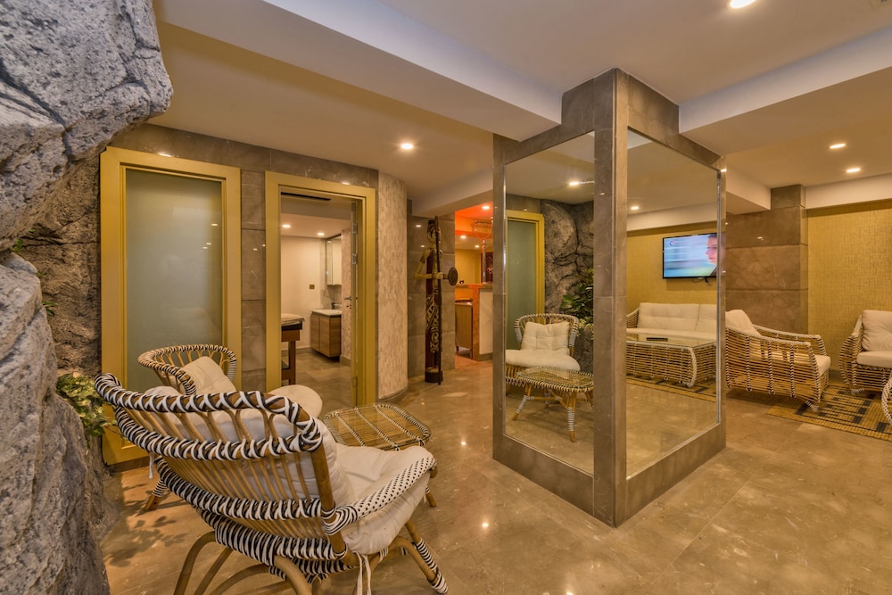 Glorious Otel - Image 25