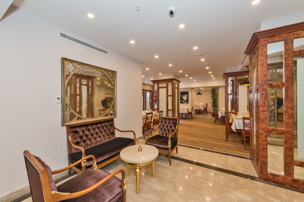 Glorious Otel - Image 53