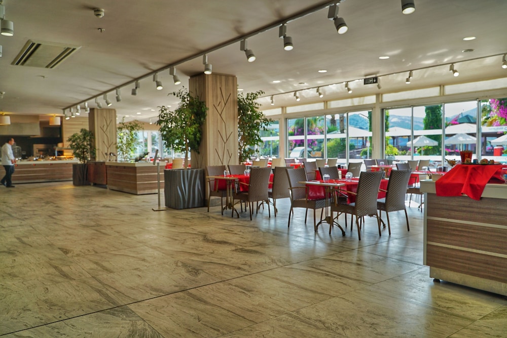 Delta Hotels by Marriott Bodrum - Image 24
