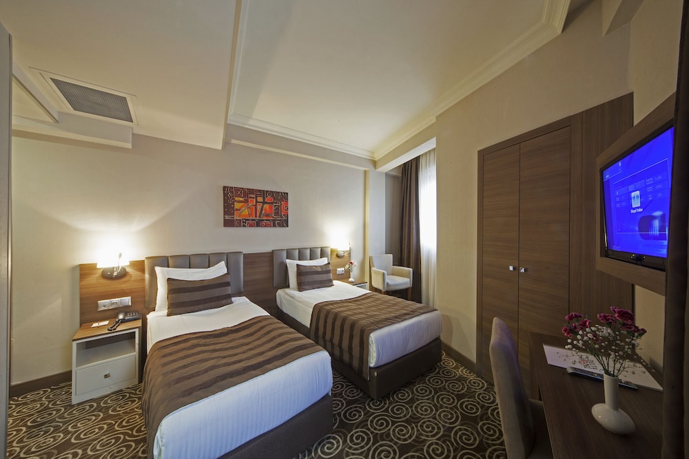 Delta Hotel Istanbul - Image 18