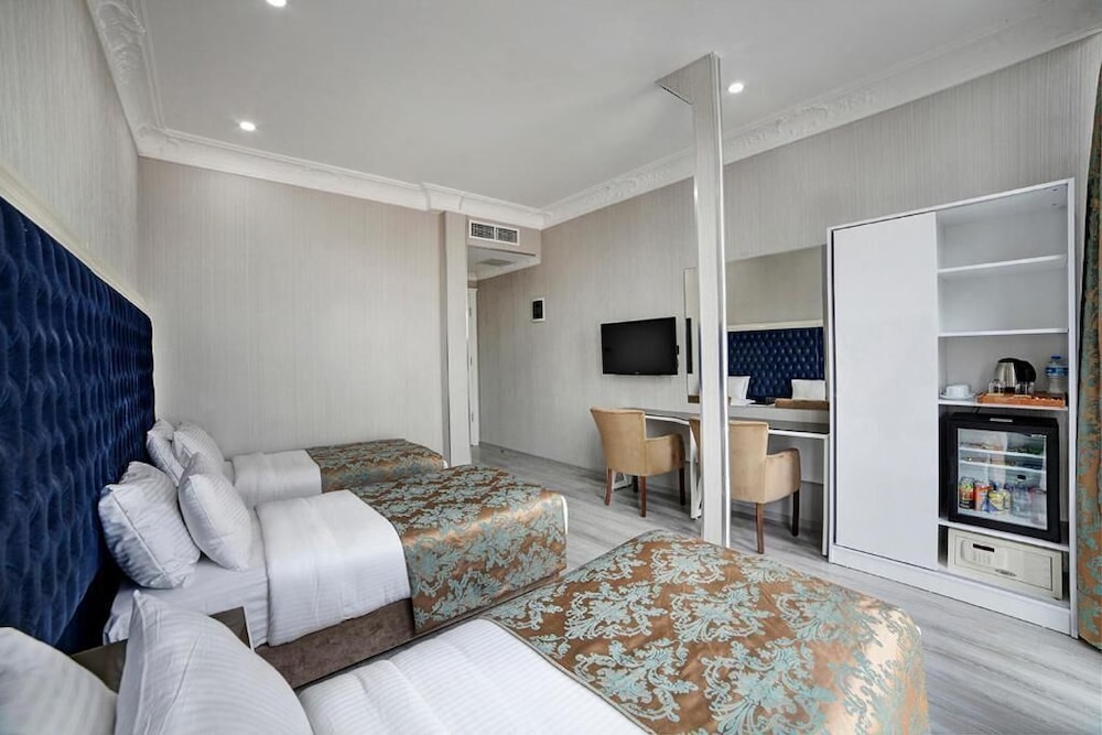 Beyaz Monarch Otel - Image 64