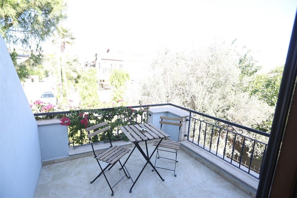 Fizzio Alaçatı Hotel - Image 34