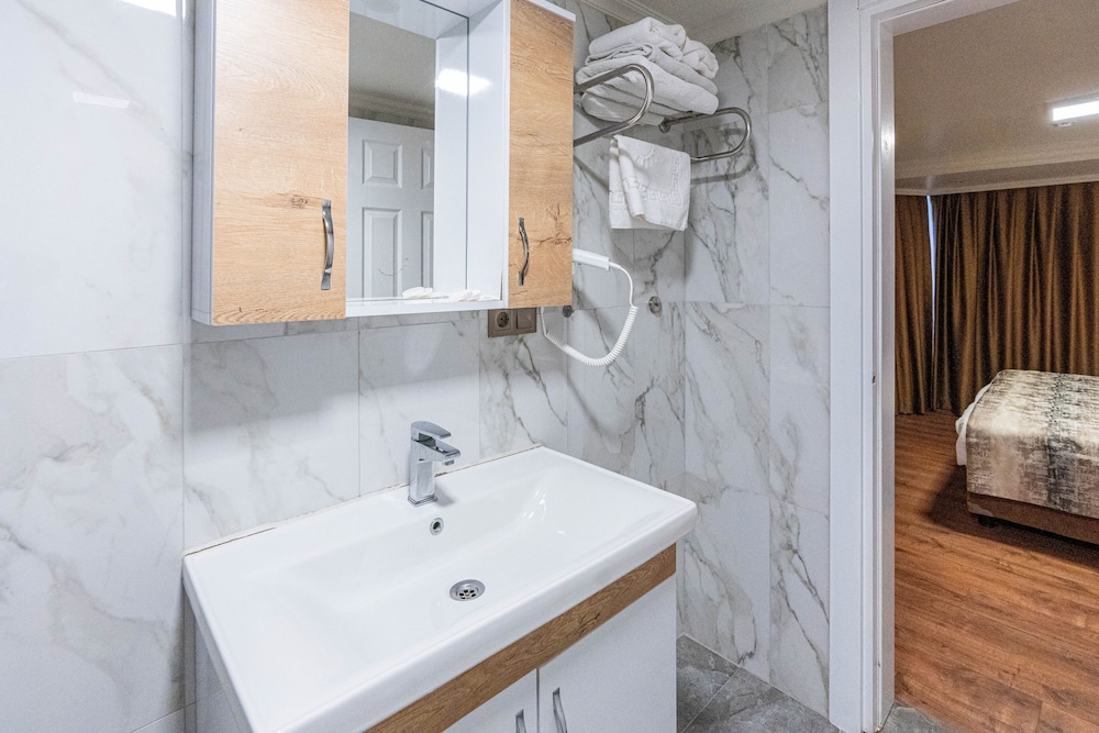 Seatanbul Hotel - Image 105