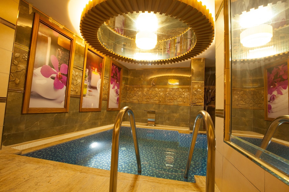 Beethoven Otel - Image 20