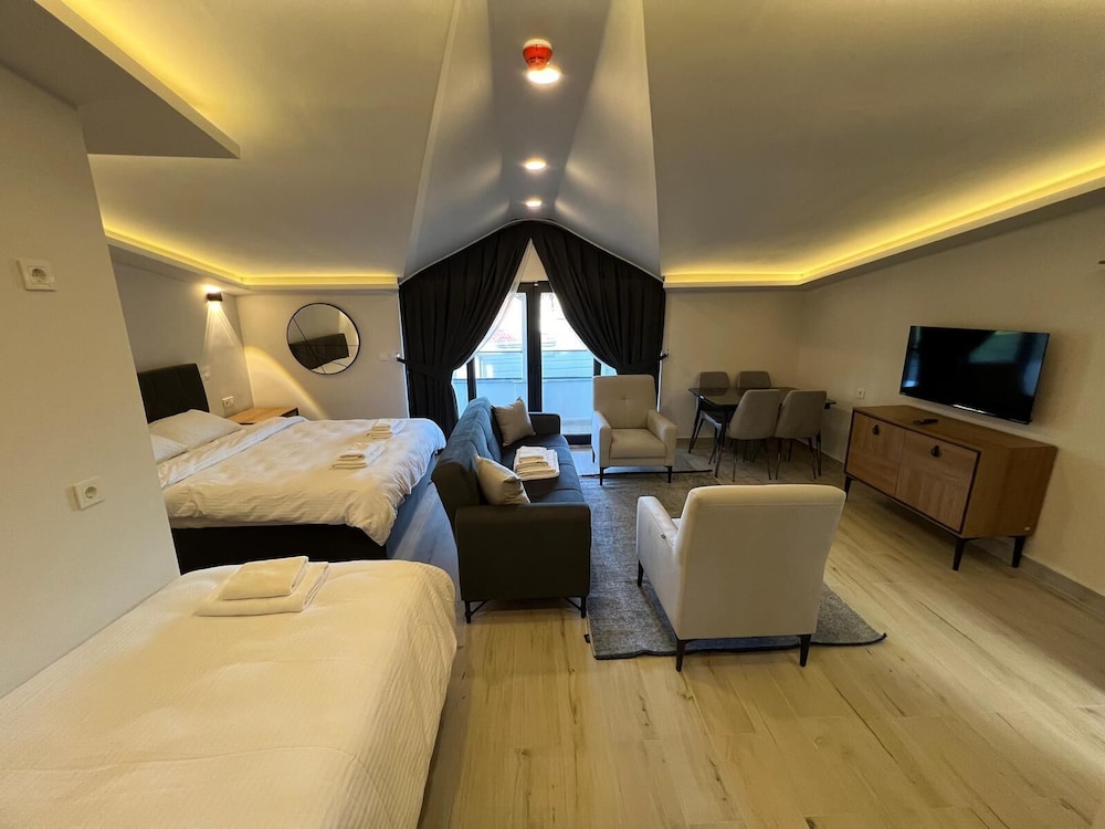 Jest Otel - Image 6