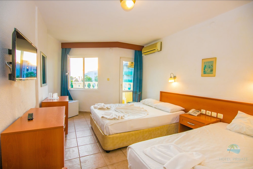 Hotel Private - Image 38
