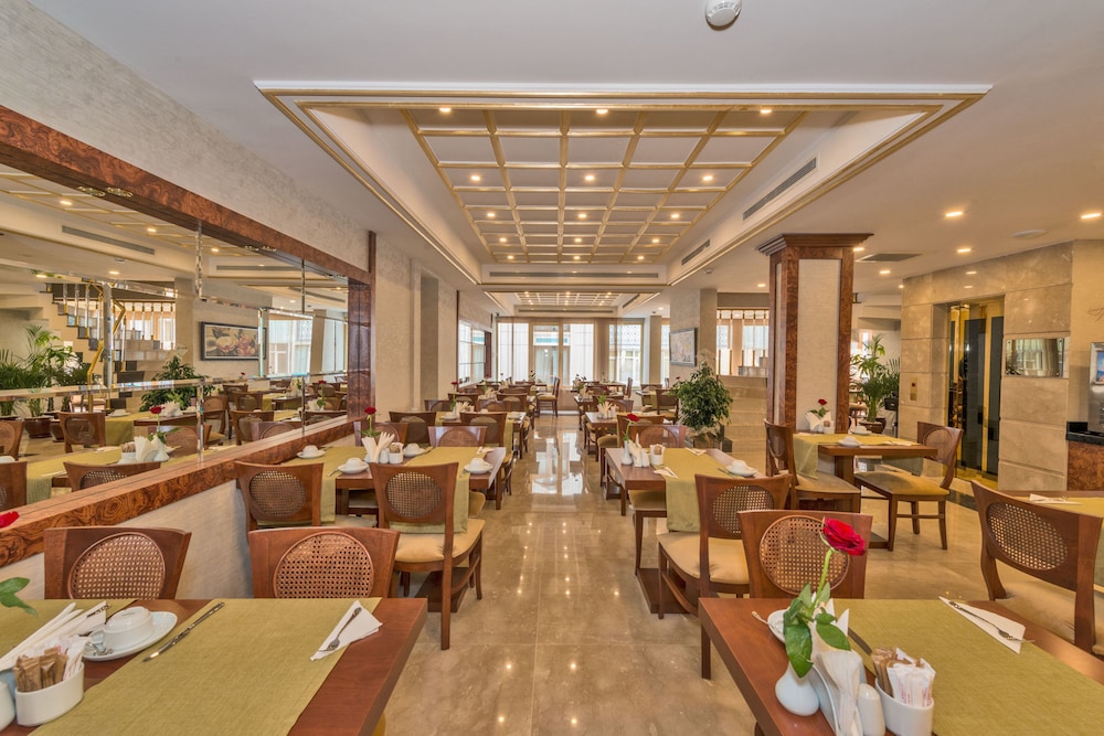 Glorious Otel - Image 36