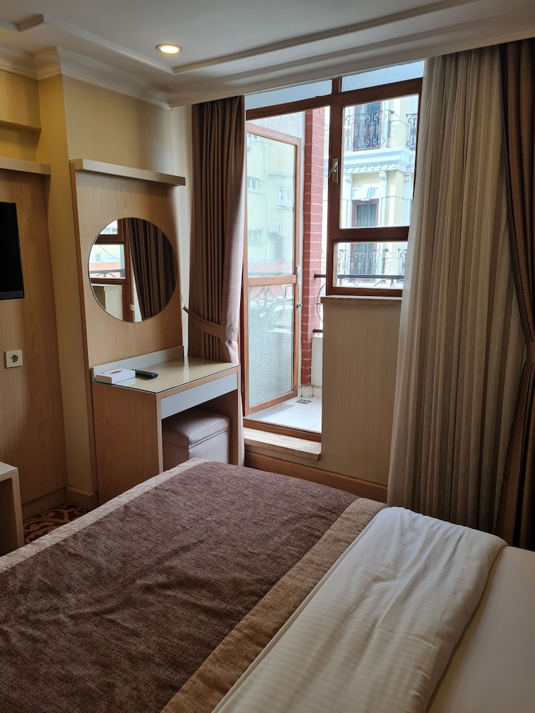 Alpinn Otel İstanbul - Özel Sınıf - Image 28