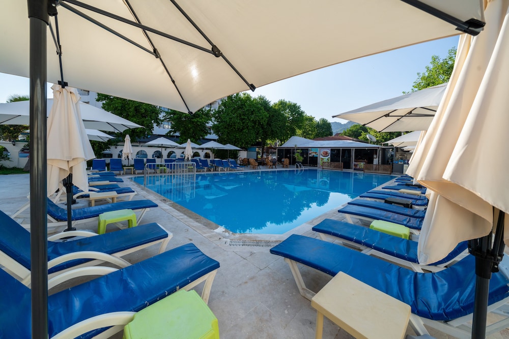 Hotel Private - Image 14