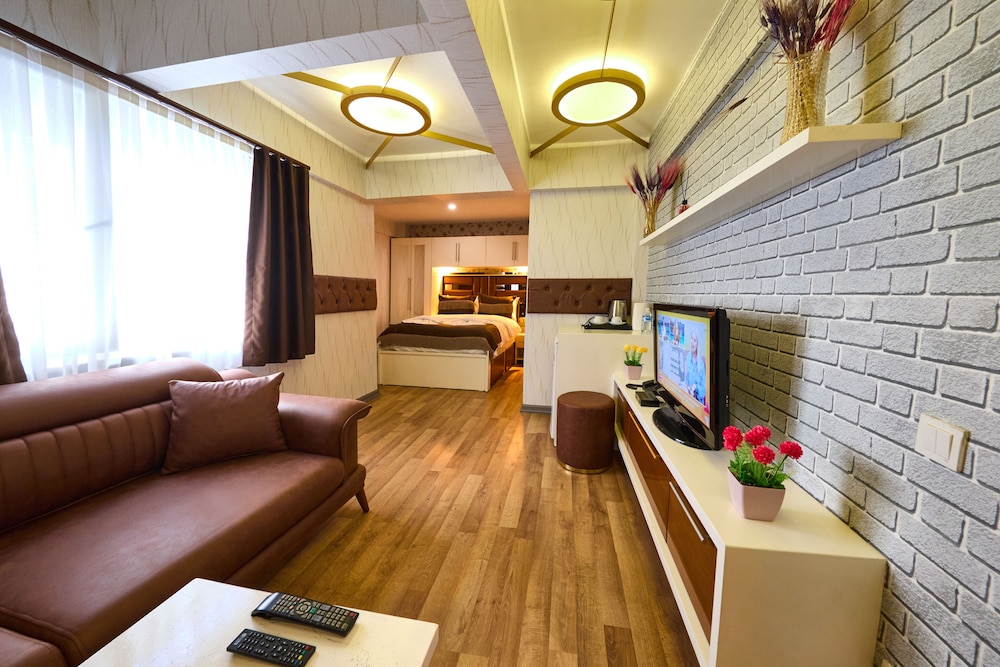 By Aydın Suit Otel - Image 17