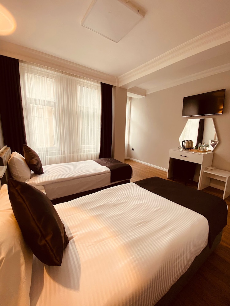 Hodegon Suite Otel - Image 39