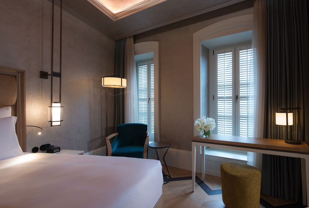 10 Karakoy İstanbul - Özel Sınıf - Image 27