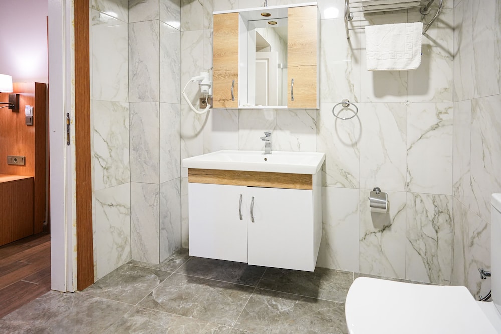 Seatanbul Hotel - Image 109