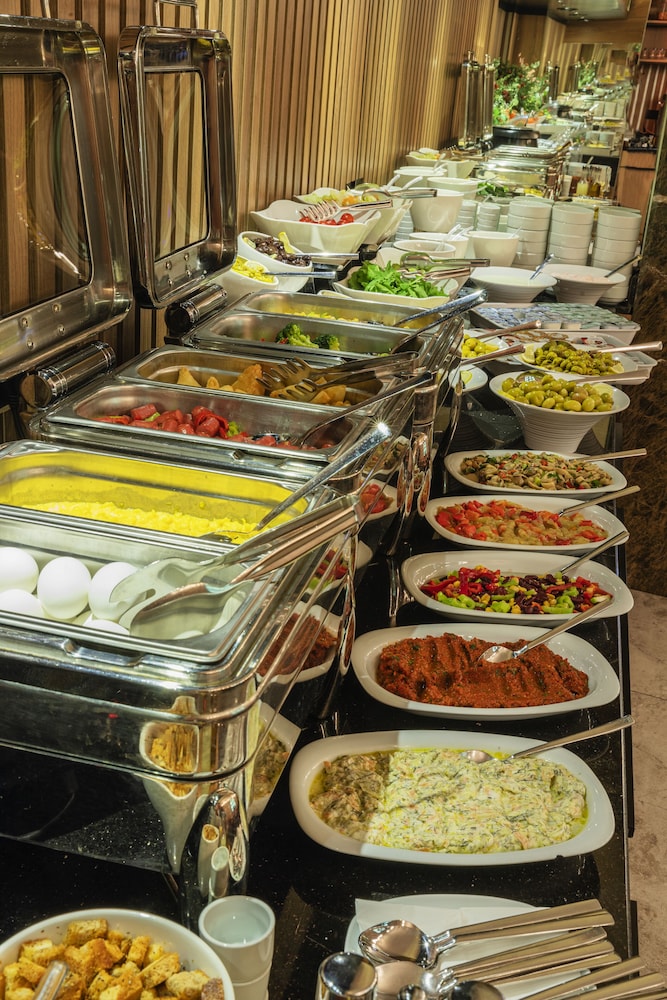 Ayramin Deluxe Hotel - Image 28