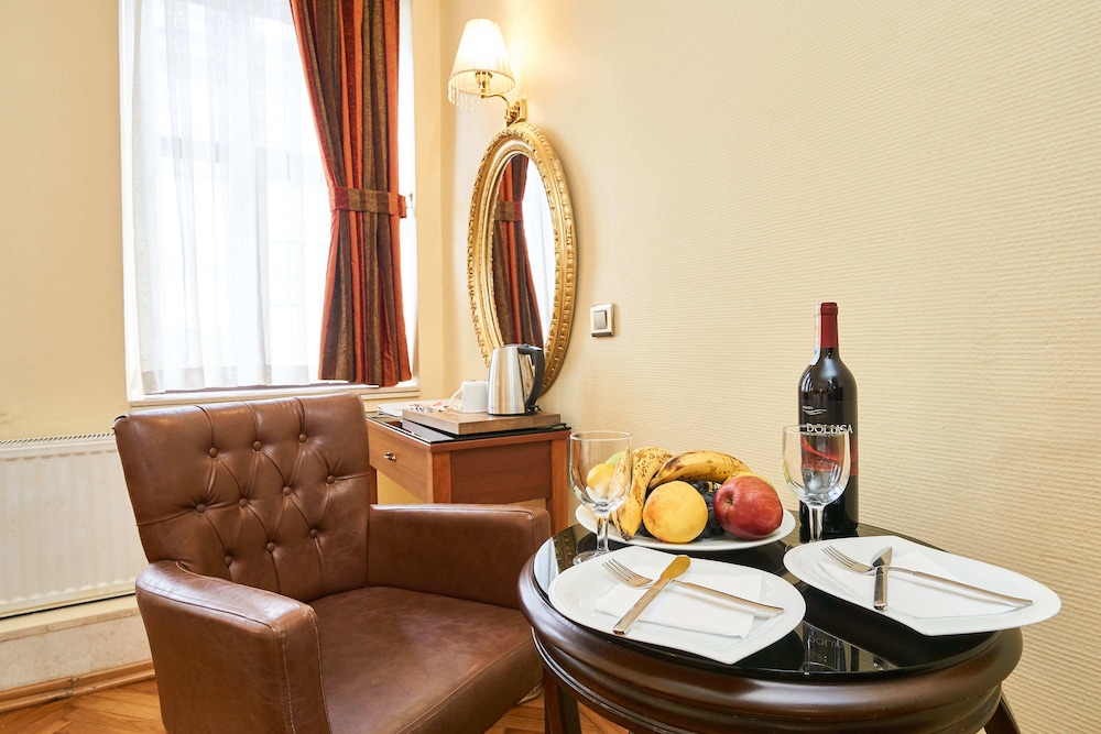 Amber Otel - Özel Sınıf - Image 22