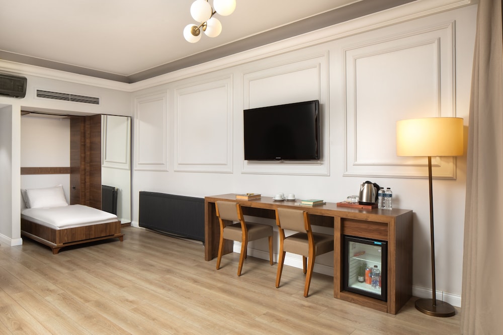 Elan Otel - Image 36