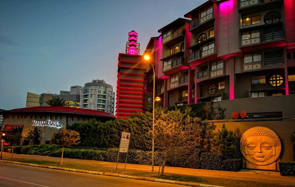 Limak Lara De Luxe Otel - Her Şey Dahil - Image 39
