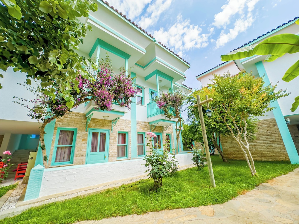 Zehra Tatil Köyü - Alkolsüz Herşey Dahil - Image 8