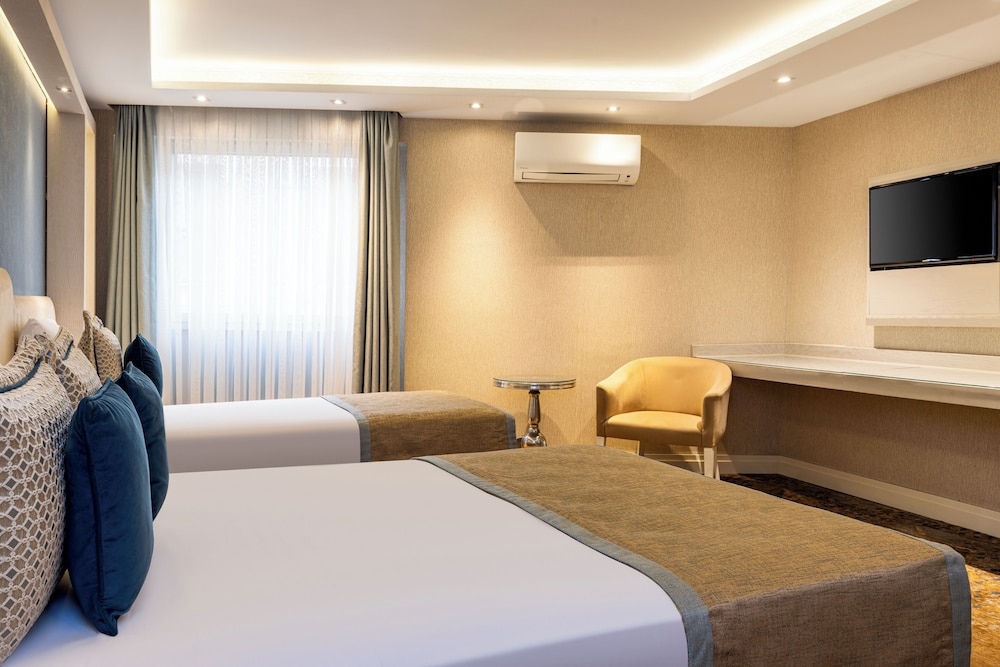 Oteli Zurich İstanbul - Image 21