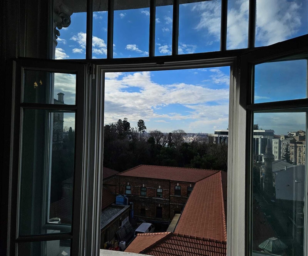 Lina Otel Taksim Pera - Image 49