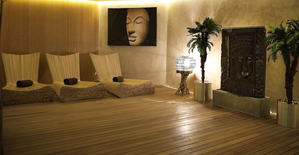 Doubletree by Hilton İstanbul Moda - Image 12
