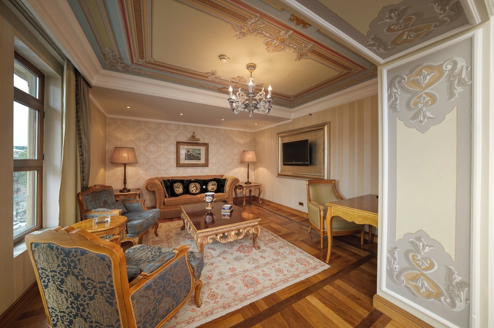 Crowne Plaza İstanbul - Eski Şehir by IHG - Image 24