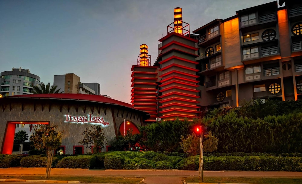 Limak Lara De Luxe Otel - Her Şey Dahil - Image 38