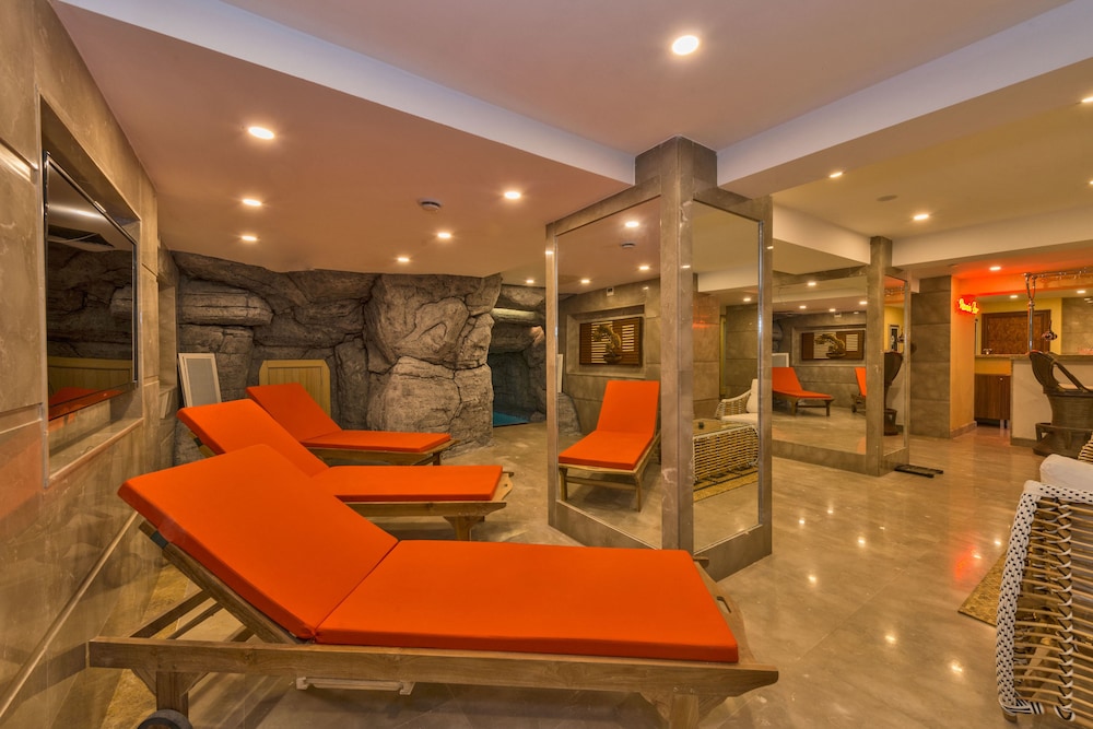 Glorious Otel - Image 24