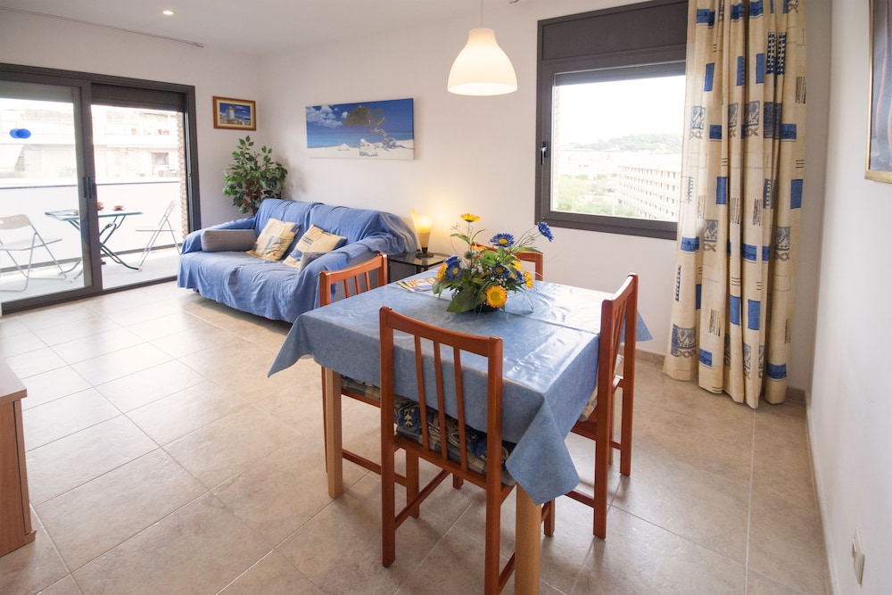 Asteria Kemer Tatil Köyü - Image 32
