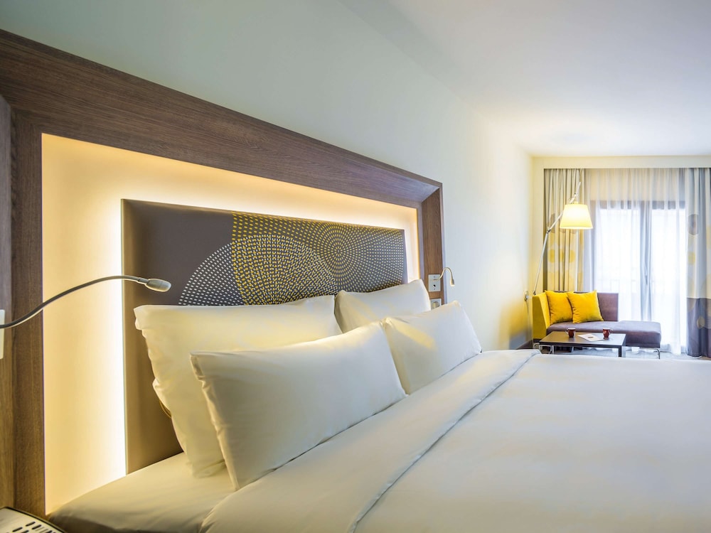 Novotel İstanbul Boğazı - Image 10