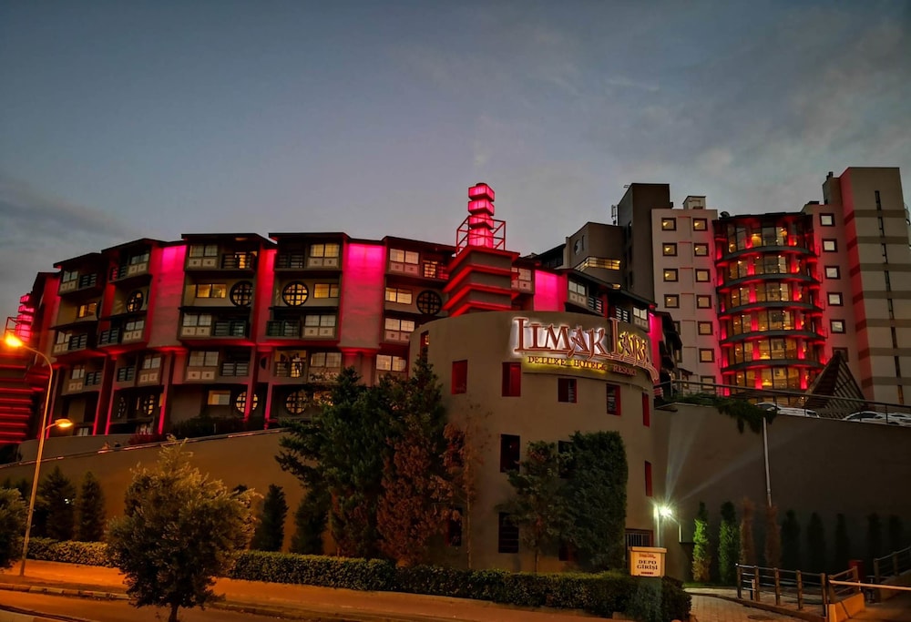 Limak Lara De Luxe Otel - Her Şey Dahil - Image 37
