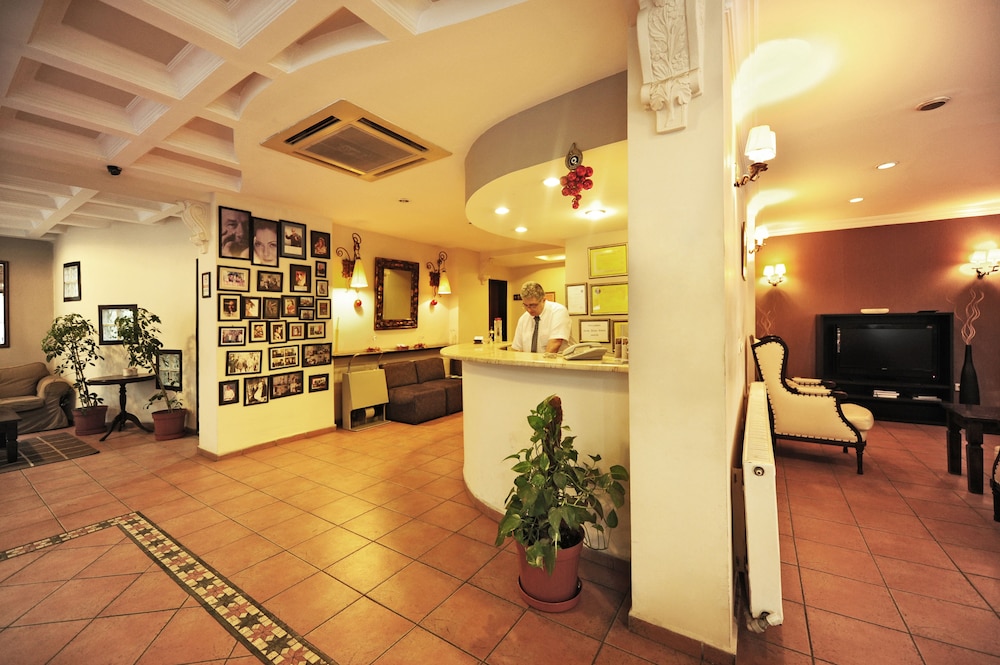 Üstün Otel Alsancak - Image 15