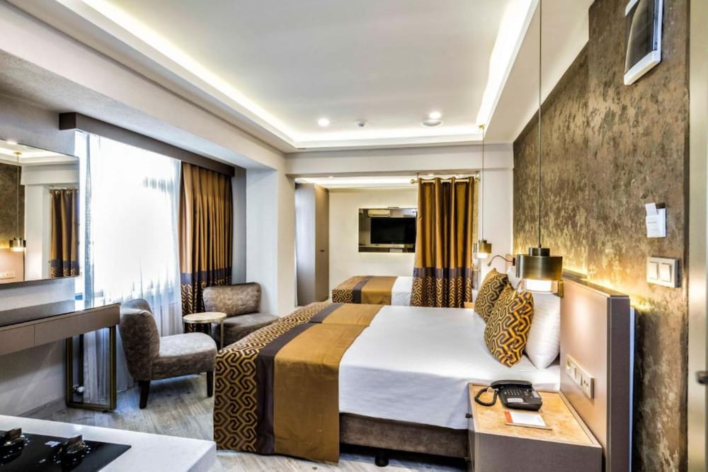 Ayramin Deluxe Hotel - Image 78