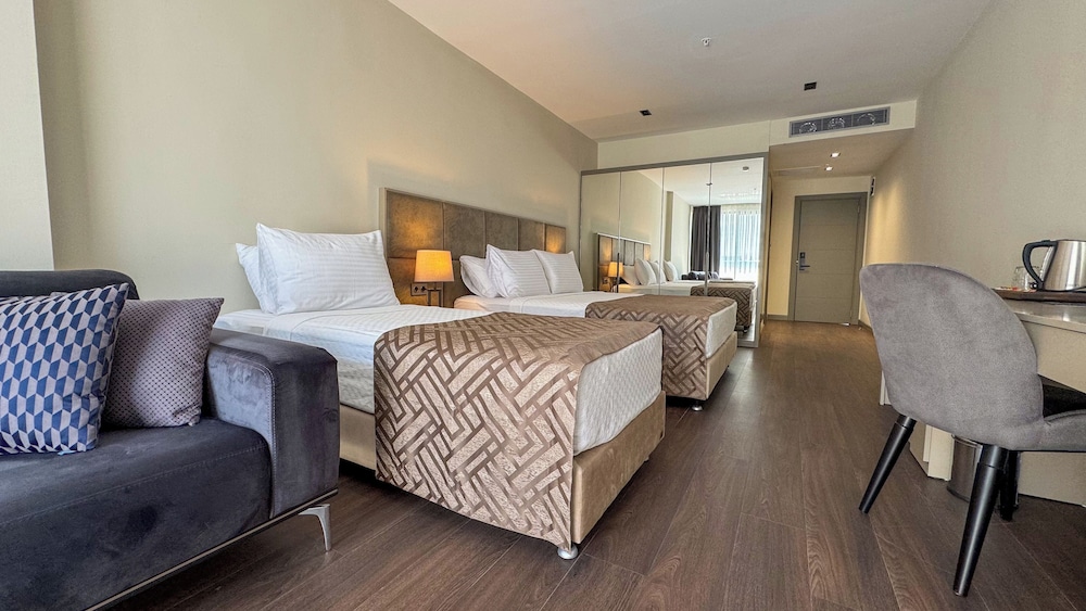 Alice Hotel Antalya - Image 28