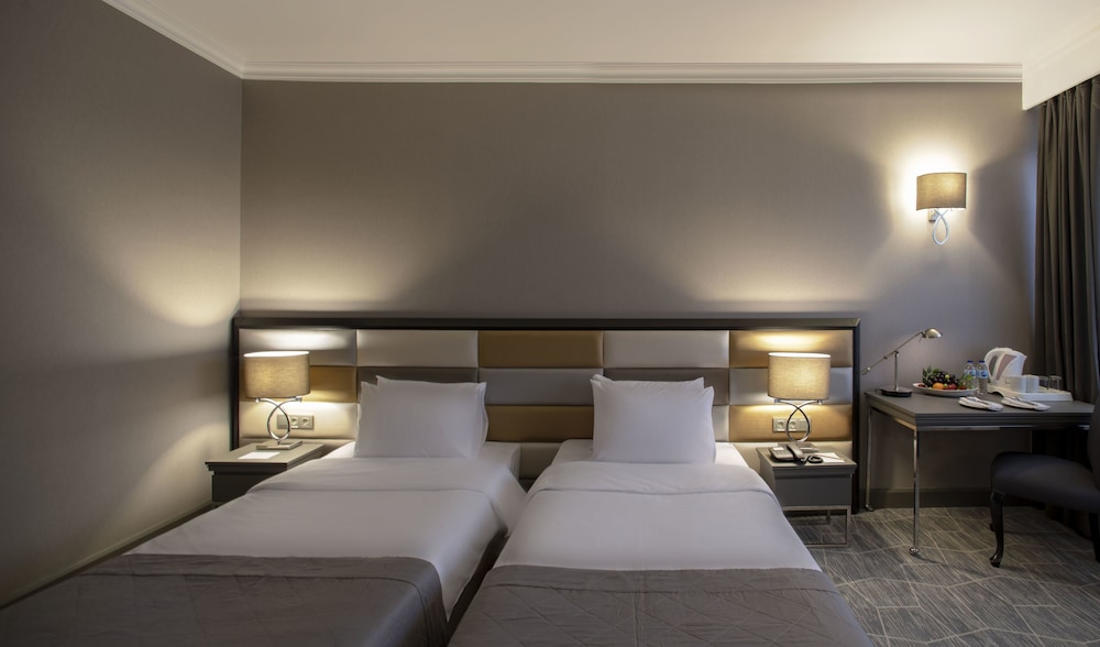 Taksim Square Otel - Image 6